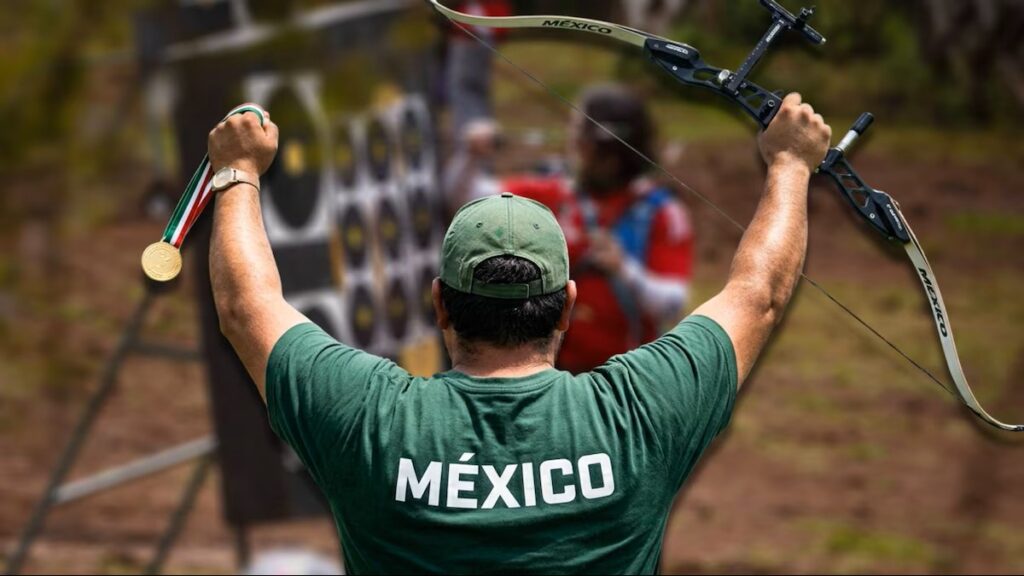 ¡Orgullo azteca! Sebastián García se viste de oro en Copa del Mundo de Tiro con Arco