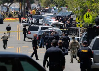 Tiroteo en mezquita de San Diego deja cinco muertos; posible crimen de odio