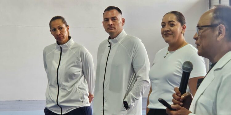 Fortalece IHE la enseñanza del baloncesto escolar en educación básica