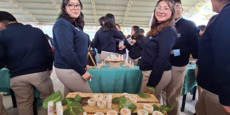 Estudiantes de CONALEP Tizayuca presentan proyectos de innovación