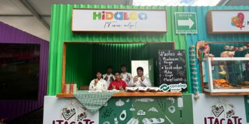 Llevan estudiantes de CONALEP sabores de Hidalgo a muestra gastronómica nacional