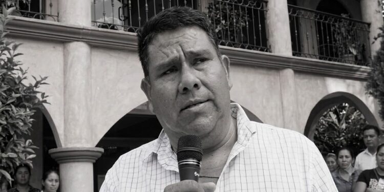 Asesinan a balazos al alcalde de San Miguel Amatitlán, Oaxaca, dentro de su domicilio