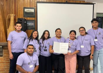 UTEC participa en encuentro latinoamericano de óptica y fotónica