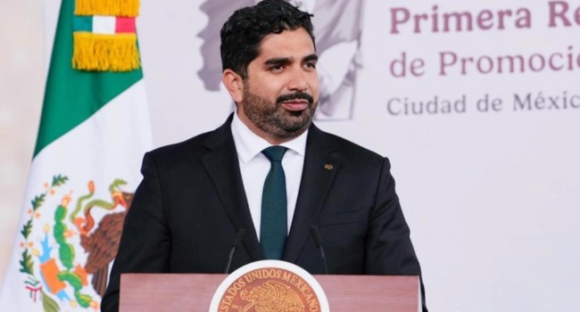 Roberto Lazzeri toma las riendas de la Embajada mexicana en Washington.