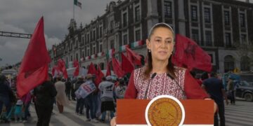 Sheinbaum niega apoyo a la CNTE, pero no logra apagar la controversia.