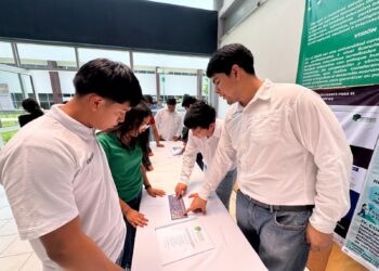 Estudiantes de la UPH desarrollan sistema inteligente para reducir el consumo eléctrico