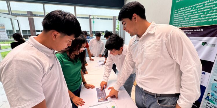 Estudiantes de la UPH desarrollan sistema inteligente para reducir el consumo eléctrico
