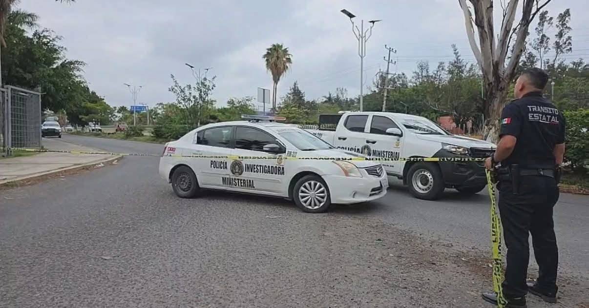fueron localizados cuatro cuerpos decapitados y desmembrados dentro de un automóvil abandonado en la parte trasera del Congreso del Estado, en Chilpancingo.