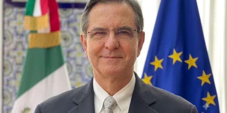 Presidenta Claudia Sheinbaum envía nombramiento de Esteban Moctezuma como embajador de México ante la Unión Europea, Bélgica y Luxemburgo