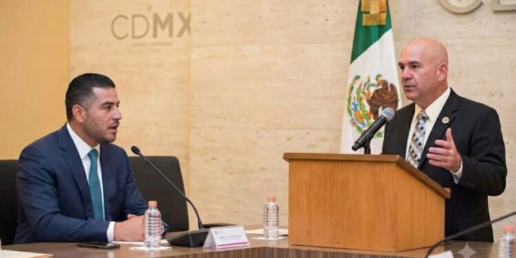 Llaman a García Harfuch a actuar contra funcionarios investigados por justicia de EU