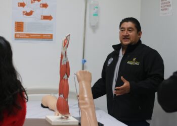 UTSH fortalece la formación clínica de estudiantes del área de la salud