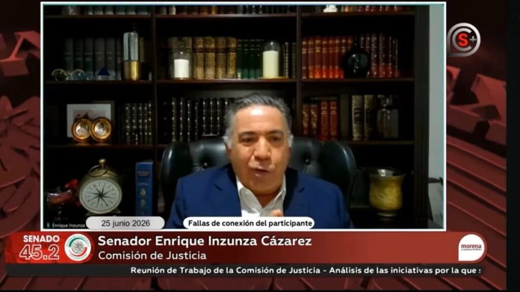 Enrique Inzunza reaparece tras 57 días ausente; por videoconferencia en Senado