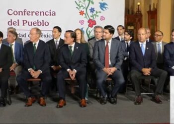 Mikel Arriola anuncia proyecto de escuelas de futbol en México
