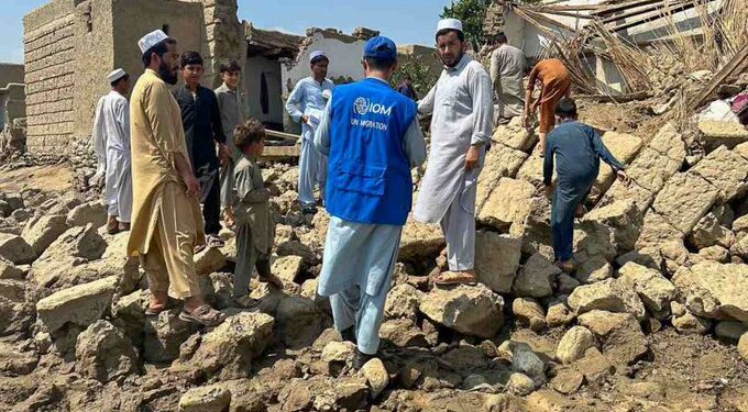 Sismo de magnitud 6.1 sacude Afganistán; se percibe en Pakistán e India