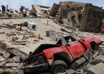 Suman 920 muertos y 50 mil desaparecidos tras devastadores sismos en Venezuela