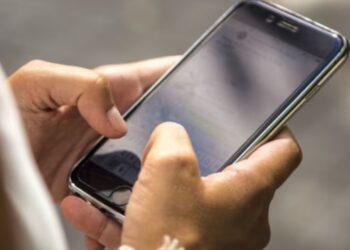 Burocracia contra usuario: Exigen vincular celular o te congelan la banca digital
