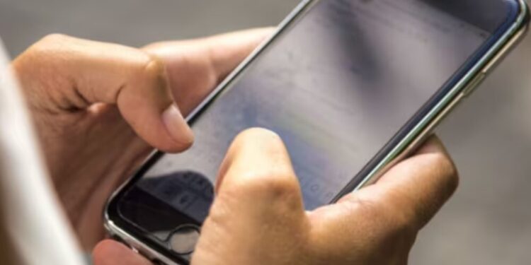 Burocracia contra usuario: Exigen vincular celular o te congelan la banca digital