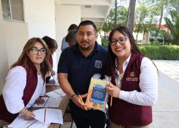 Fortalece IHE la divulgación científica en secundarias de Hidalgo