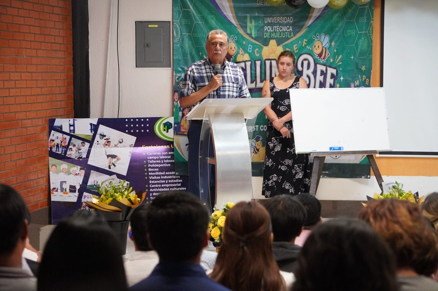 UPH fortalece el aprendizaje del inglés con el Primer Spelling Bee Competition
