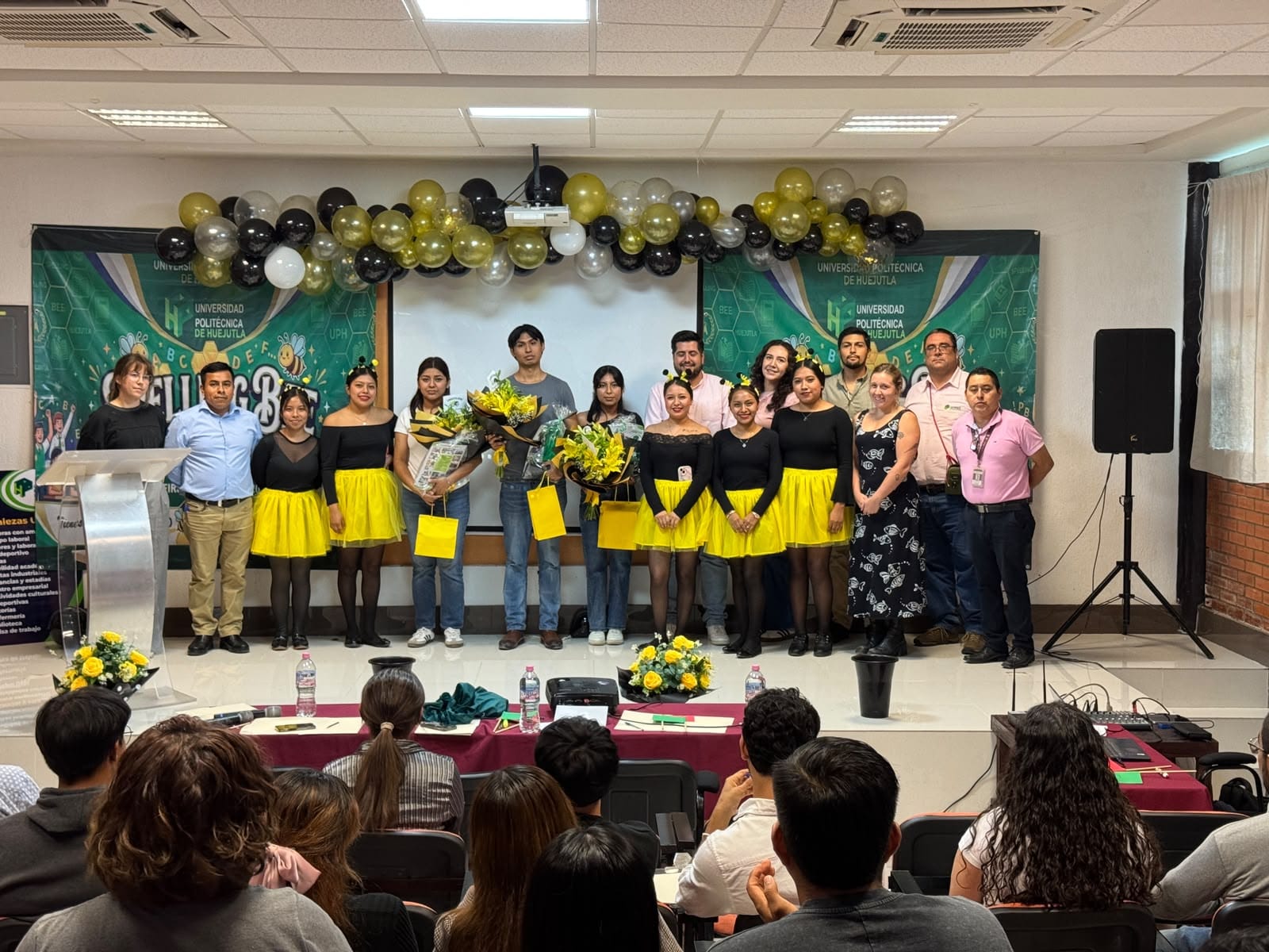 UPH fortalece el aprendizaje del inglés con el Primer Spelling Bee Competition