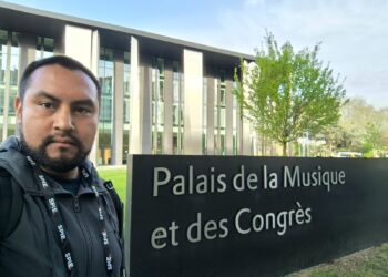 Investigador de la UPT presenta estudio sobre termografía mamaria en Francia