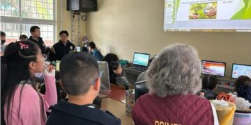 Promueve IHE la educación ambiental con "bombas de vida"