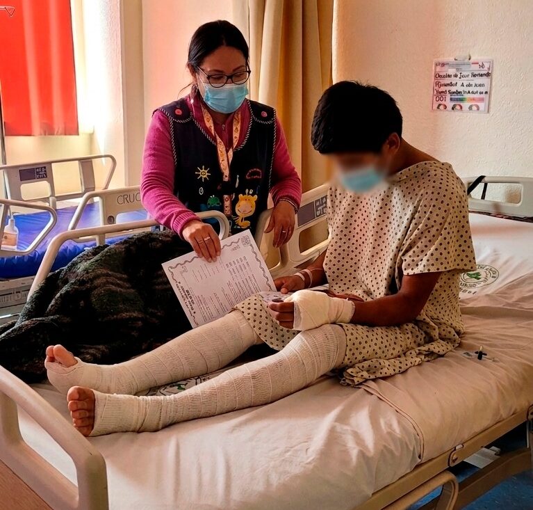 IHE lleva atención educativa a mil 727 niñas, niños y adolescentes hospitalizados
