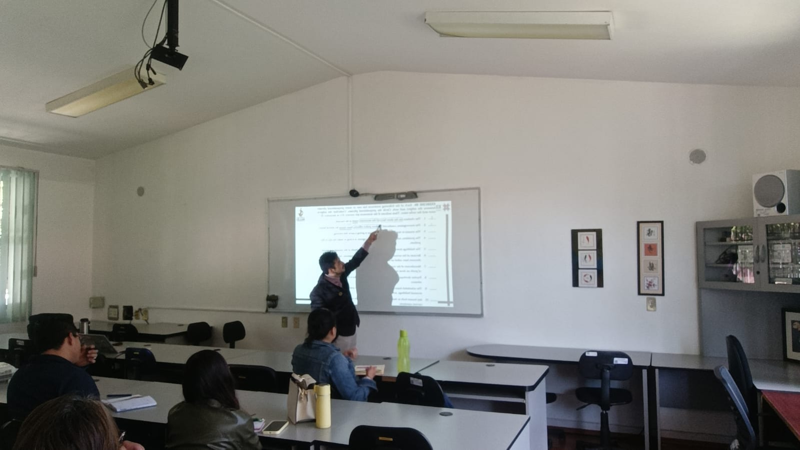 IHE ofrece curso de preparación para la certificación TOEFL