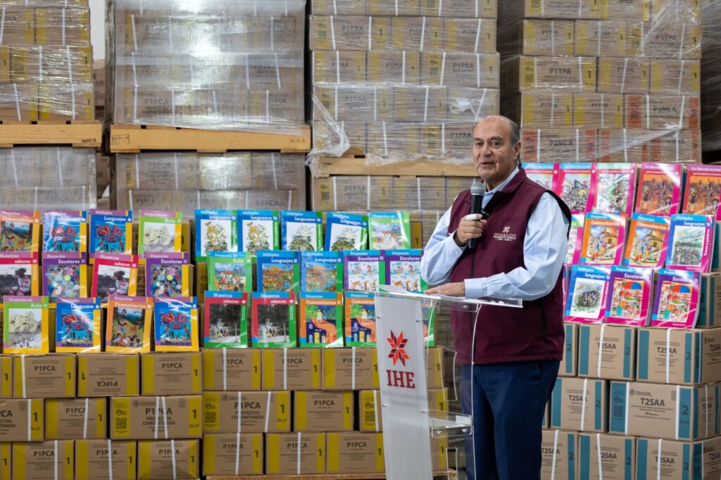 Natividad Castrejón arranca distribución de más de 3.7 millones de Libros de Texto Gratuitos en Hidalgo