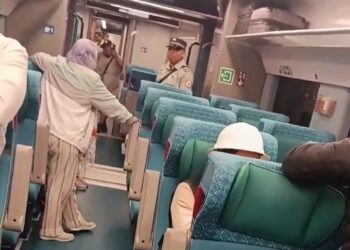 VIDEO viral: Así sufrieron pasajeros del Tren Maya tras quedar varados más de 5 horas