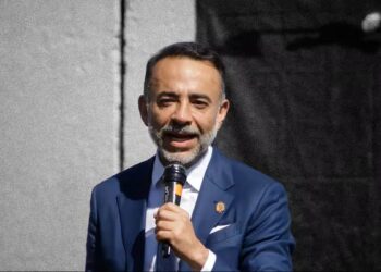 ¿Abuso de autoridad? Vinculan al alcalde de Metepec y el castigo no toca su puesto