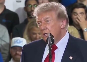 "Ahora digo Méjijo": Trump imita a Sheinbaum