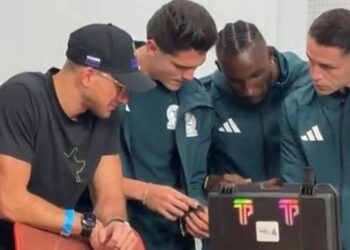 Relojes Rolex: Tri dice "no" al excéntrico regalo de SteveWillDoIt tras ganar millonaria apuesta