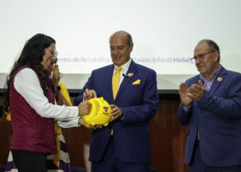 Encabeza Natividad Castrejón el arranque de la Campaña Boteo Teletón 2026 en la SEPH