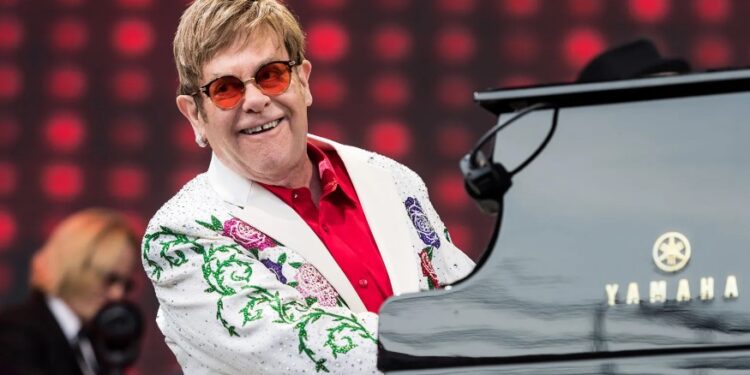 Precios altos no frenan a los fans: boletos de Elton John a punto de agotarse
