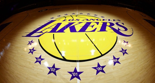 Los Angeles Lakers tendrán nuevos dueños en una venta de 12 mmdd.
