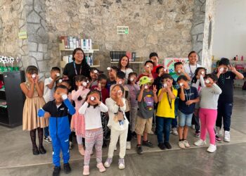 UTEC acerca la ciencia a más de 250 niñas y niños en bibliotecas de Tulancingo