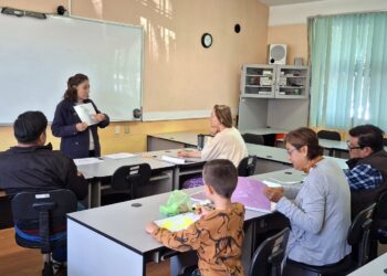 Capacita SEPH en inglés a docentes y personal educativo