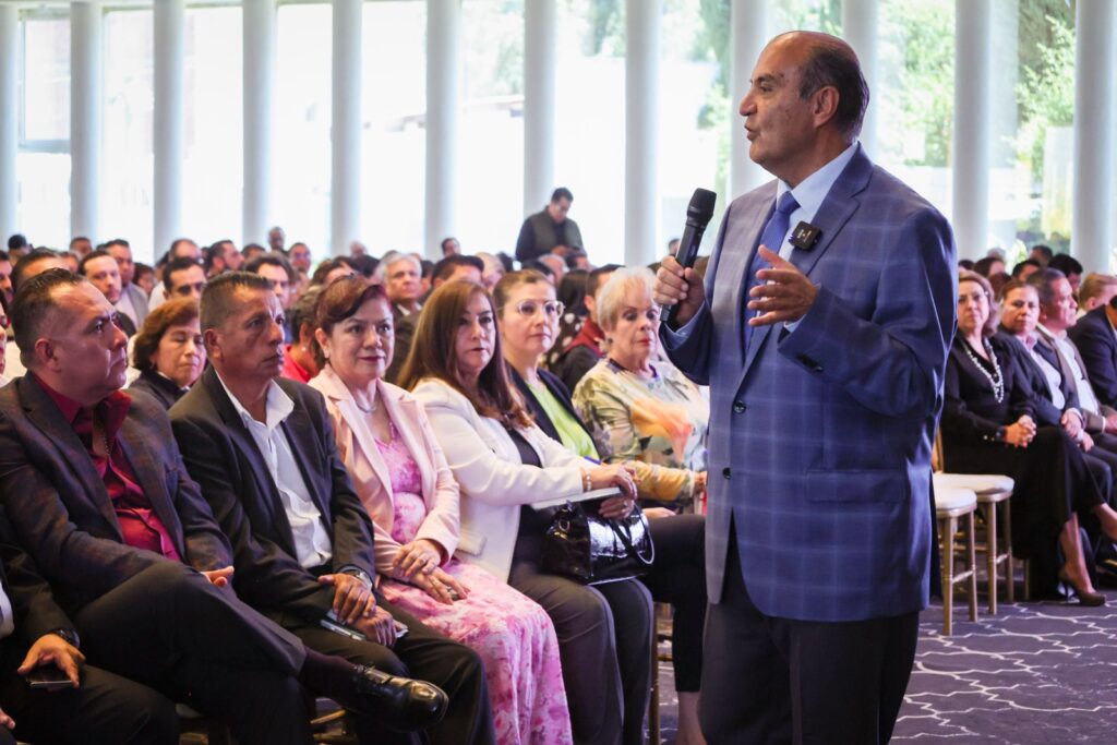 Natividad Castrejón encabeza encuentro con jefes de sector y supervisores de Educación Básica