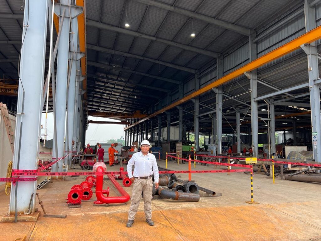 Estudiante de la UPE realiza estadía profesional en empresa del sector energético