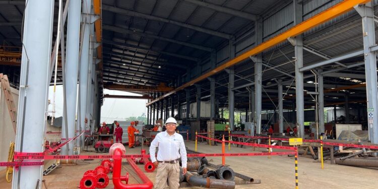 Estudiante de la UPE realiza estadía profesional en empresa del sector energético