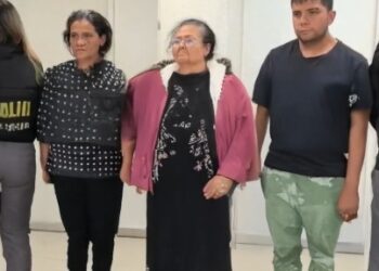 Caso Doña Carlota vuelve a retrasarse; juez cambia defensor de presuntas víctimas.