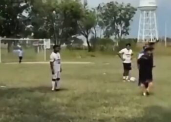Ataque armado interrumpe partido de futbol en Guanajuato (VIDEO)..