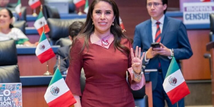 Simey Olvera fuera de la Mesa Directiva por show de “Claudita”