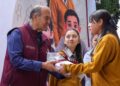 Gobierno de Hidalgo entrega uniformes, útiles y calzado a estudiantes de Tula-Tepeji