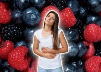 Retiran frutos rojos Great Value por riesgo de E. coli
