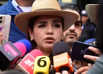 Grecia Quiroz exige a FGR tomar caso de Carlos Manzo